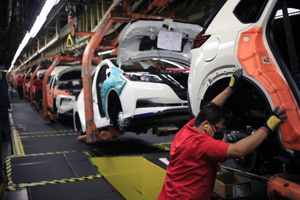 US Factory Output Edges Up In May, Helped By Motor Vehicle Production ...