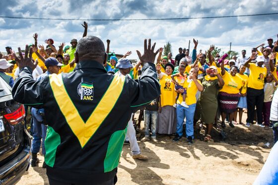 Anti-Apartheid Legacy Gives ANC Upper Hand in South African Election