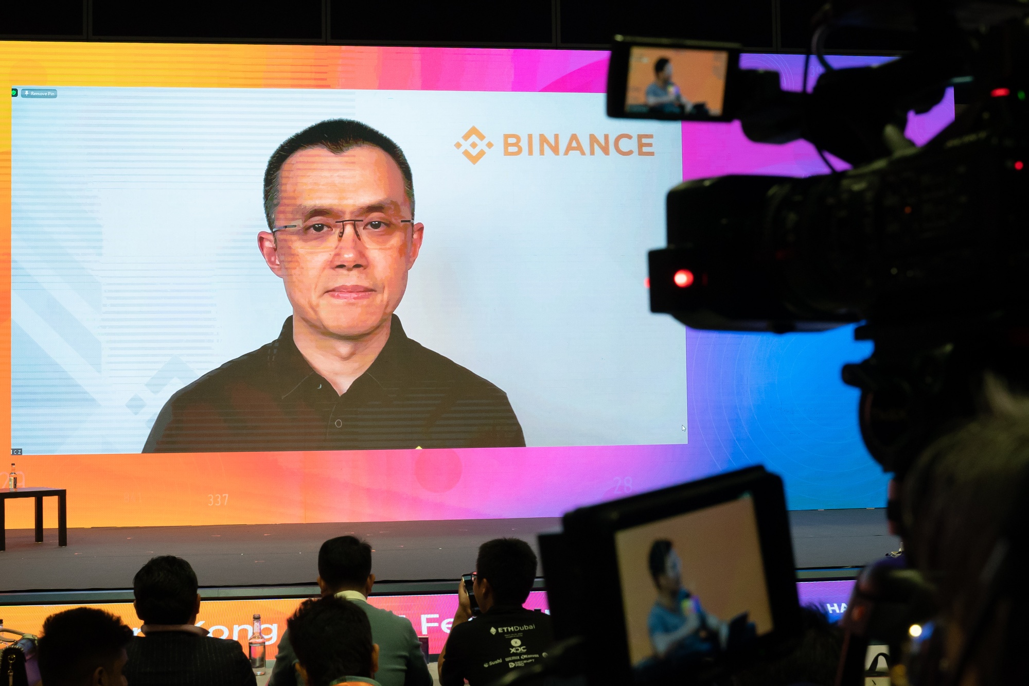 Ex-Binance CEO CZ May Be Richest Person Ever in Jail in US - Bloomberg