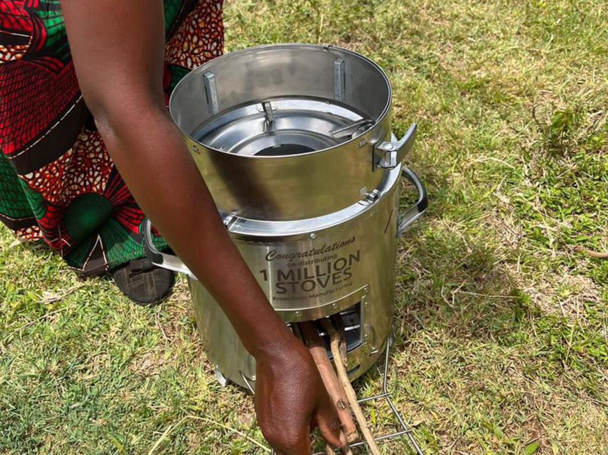 DelAgua Expands Its Efficient Cook Stove Program in Africa Bloomberg