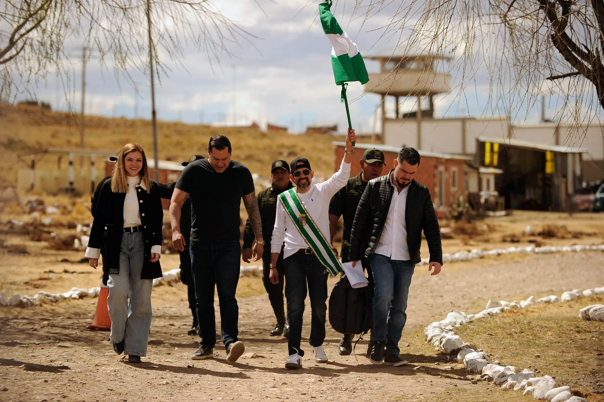 Luis Fernando Camacho carries a Santa Cruz department flag while being released from the San Pedro de Chonchocoro maximum security prison in El Alto, Bolivia, on Aug. 29.