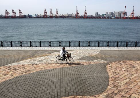 Shipping Terminal in Tokyo