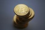 File: Crypto Losses Near $700 Billion In Worst Week Since Bubble Burst