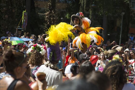 Rio Cancels Carnival Street Parades for Second Year on Omicron Wave