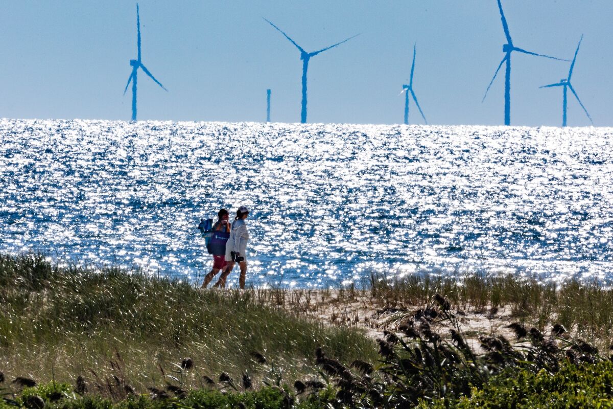 assets.bwbx.io image