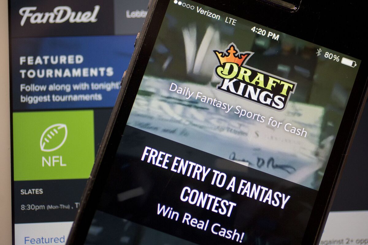 DraftKings Preps for New York Sports Gambling With Casino Deal Bloomberg