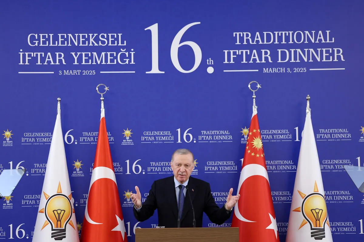 رجب طیب اردوغان، رئیس‌جمهور ترکیه و رهبر حزب عدالت و توسعه