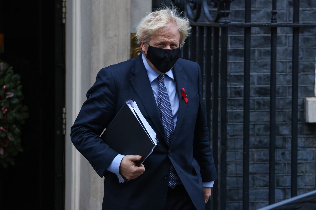 Johnson Says U.K. Will Look at Tax to Stimulate Business