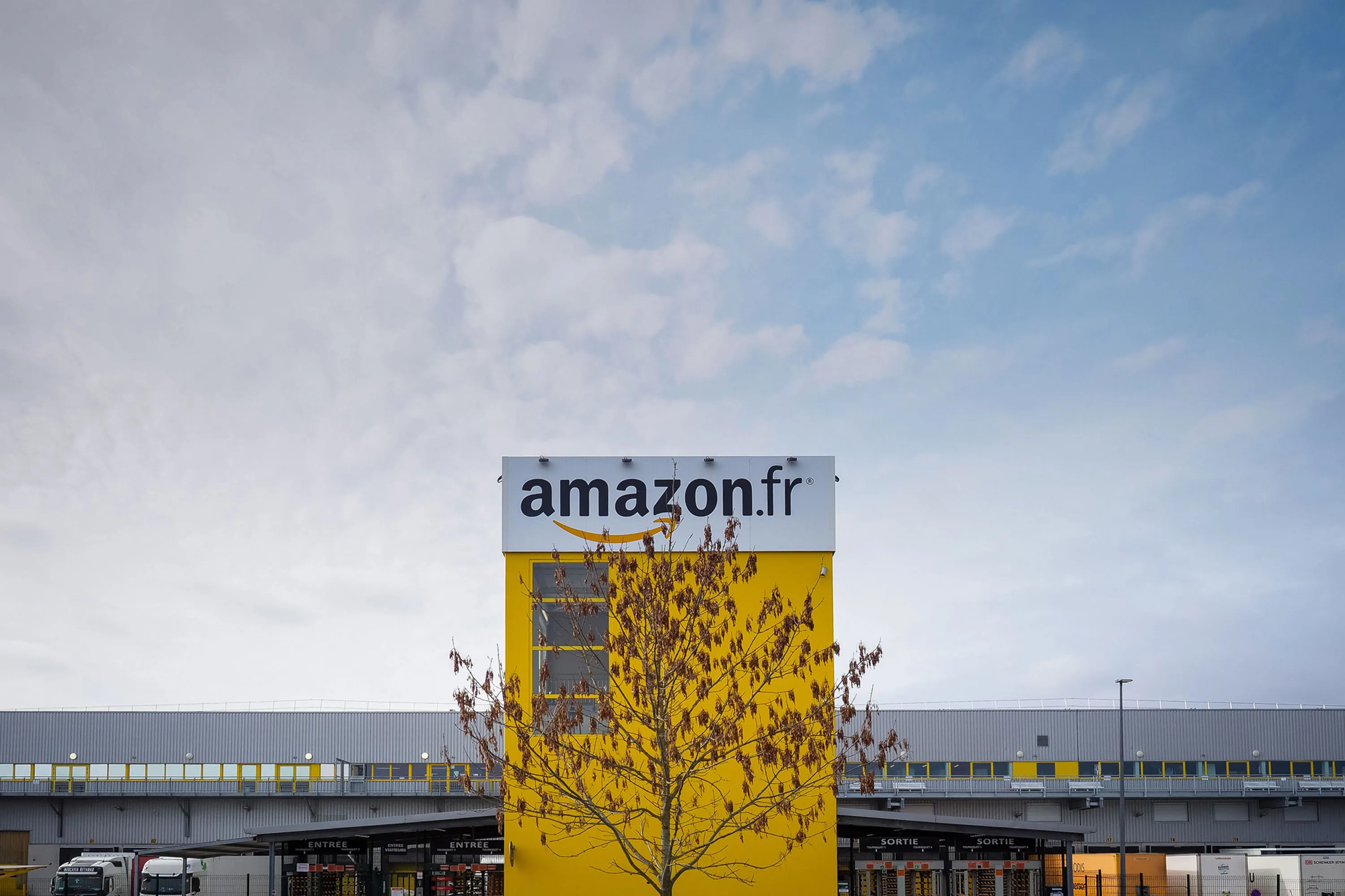Amazon&nbsp;distribution center in Saran, France.&nbsp;