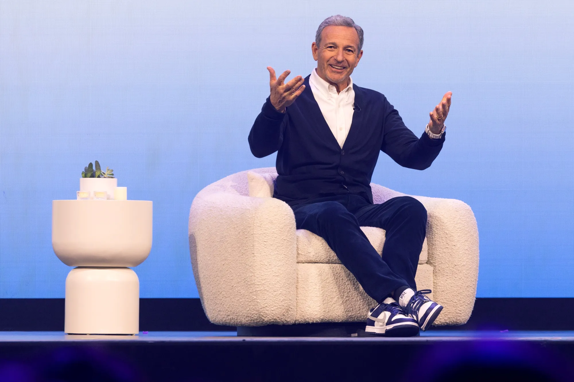 Disney and Bob Iger Delivered Wrong Kind of Corporate Drama - Bloomberg