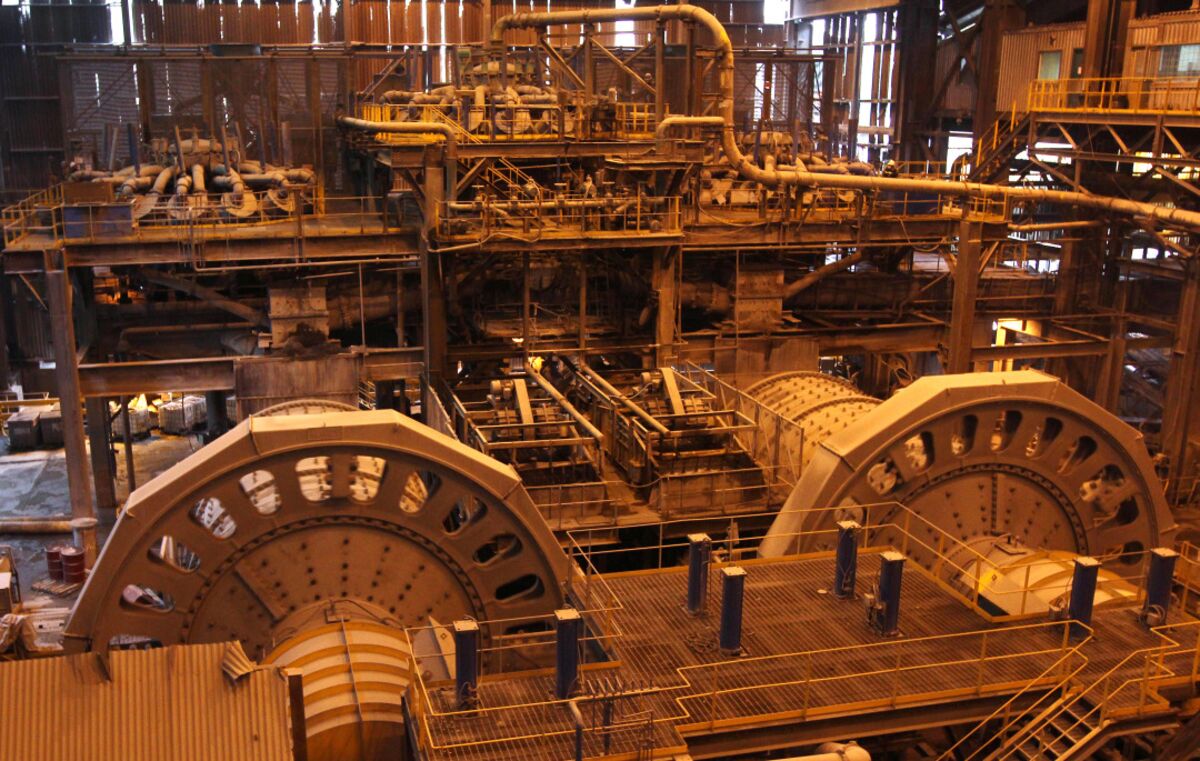 A Gold Miner Is Set to Reboot a Hong Kong Listing Type Not Seen in 12 Years