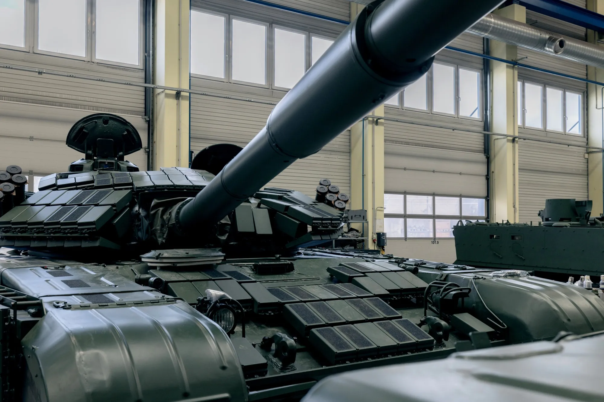 An Excalibur Army T-72 main battle tank in the&nbsp;Czechoslovak Group AS factory in Sternberk, Czech Republic.