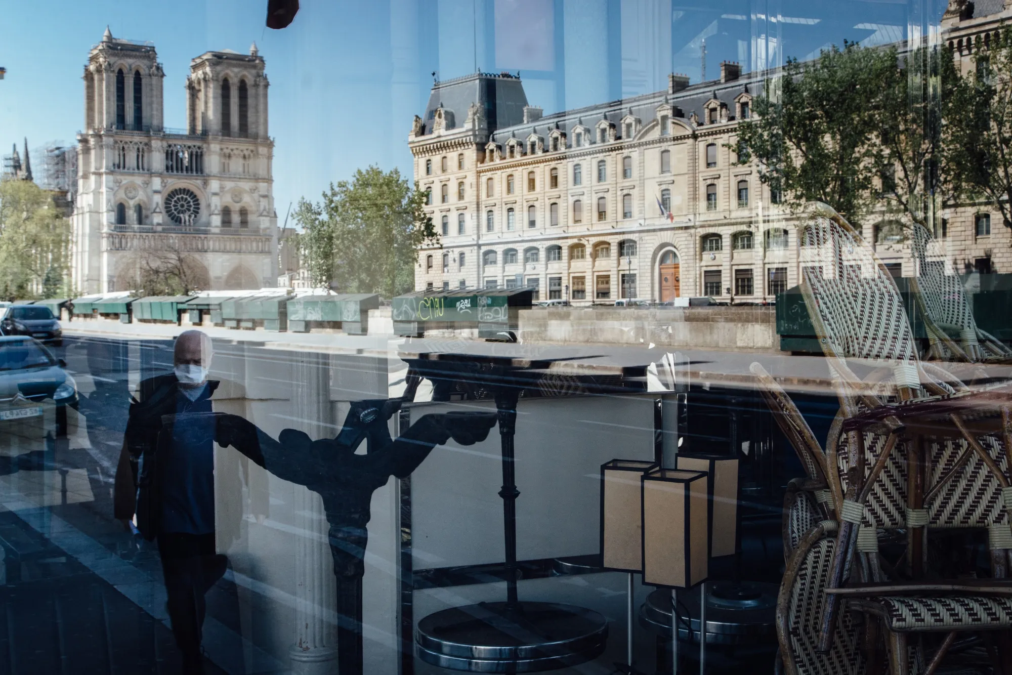 Businesses Remain Shuttered As France To Present Revised 2020 Budget