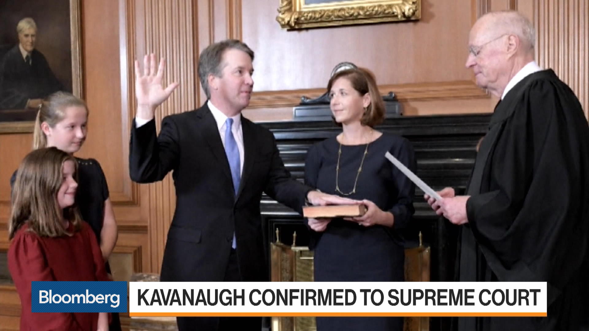 Brett Kavanaugh is sworn in as Supreme Court justice