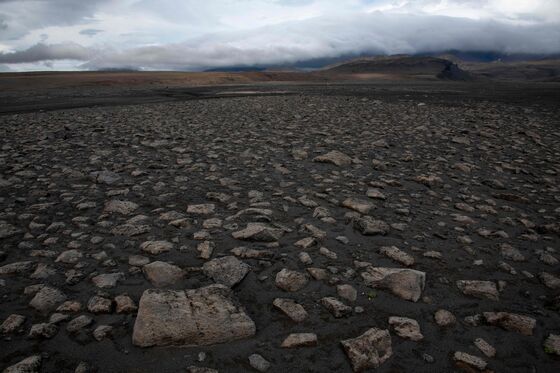 This Solution to Runaway Emissions Starts With Crushed Rocks