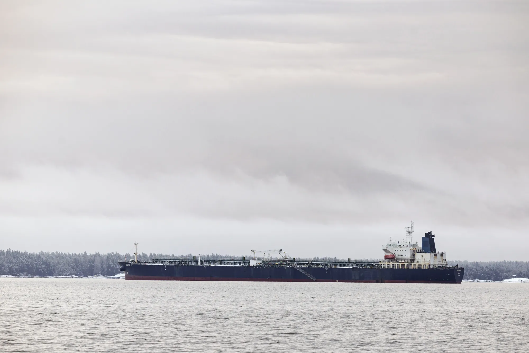 Russia shipped 3.18 million barrels a day of crude in the four weeks to Jan. 25, but the pullback by Indian refiners poses a challenge for shippers.
