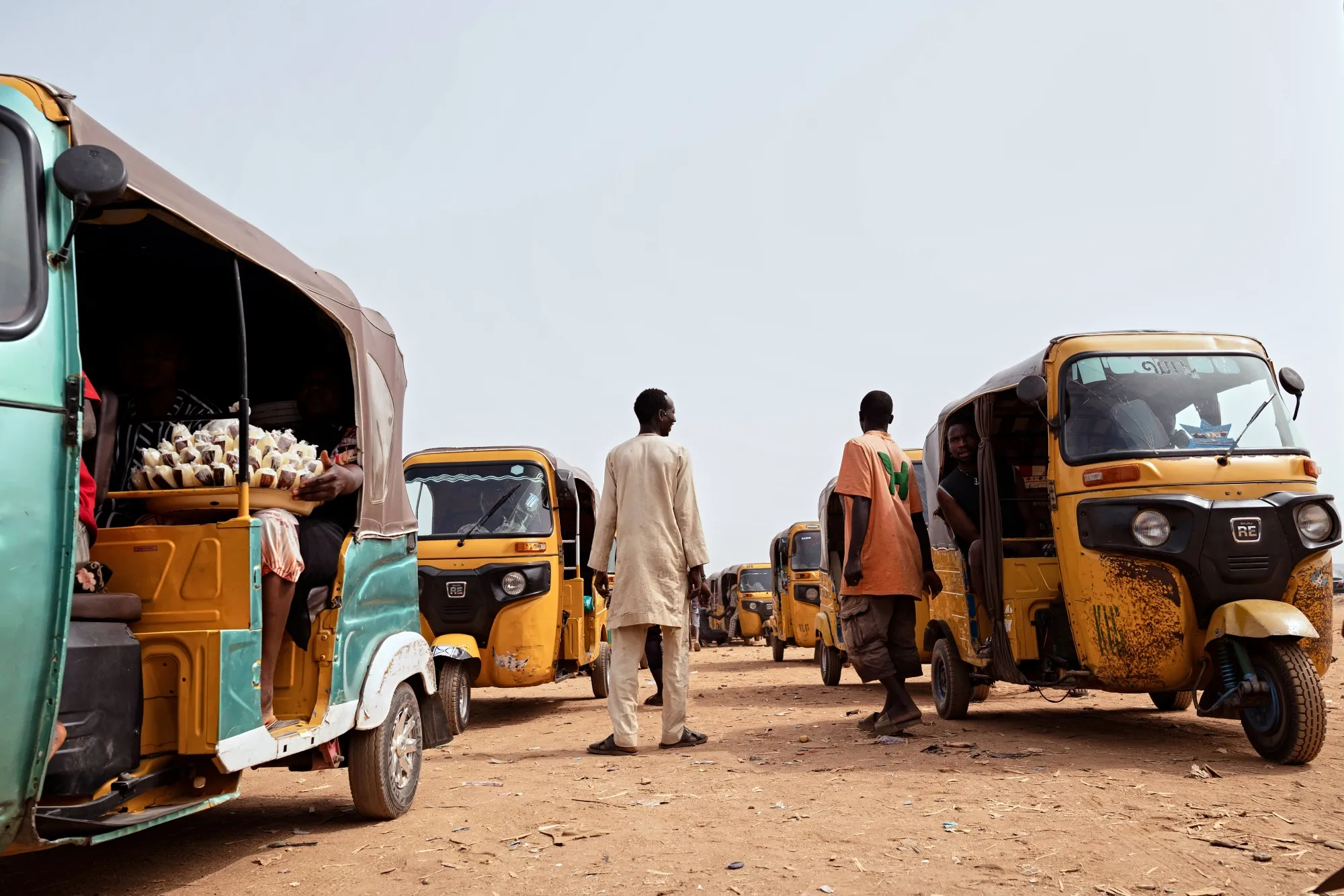 Drivers of rickshaws, known as keke Napep, feel unfairly targeted by the government of Abuja.&nbsp;

Photographer: Dawali David/Bloomberg