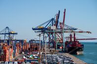 Spanish Economy as Inflation Undershoots Economist's Expectations