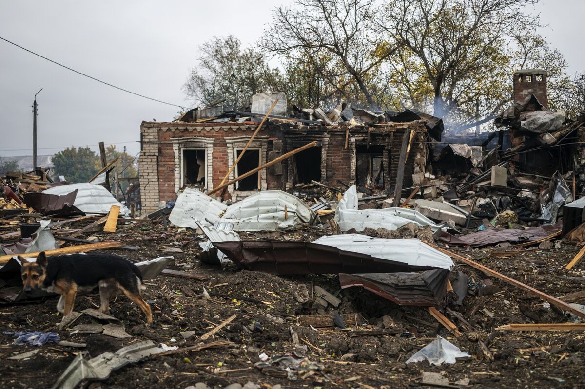 Russia Launches Drone and Missile Attack on Kyiv, Local Officials Say