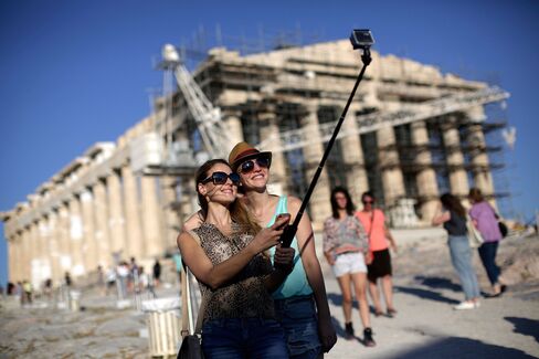 Even Turks are flocking to vacation in Greece, where the cost of living has decreased dramatically compared to their homeland.