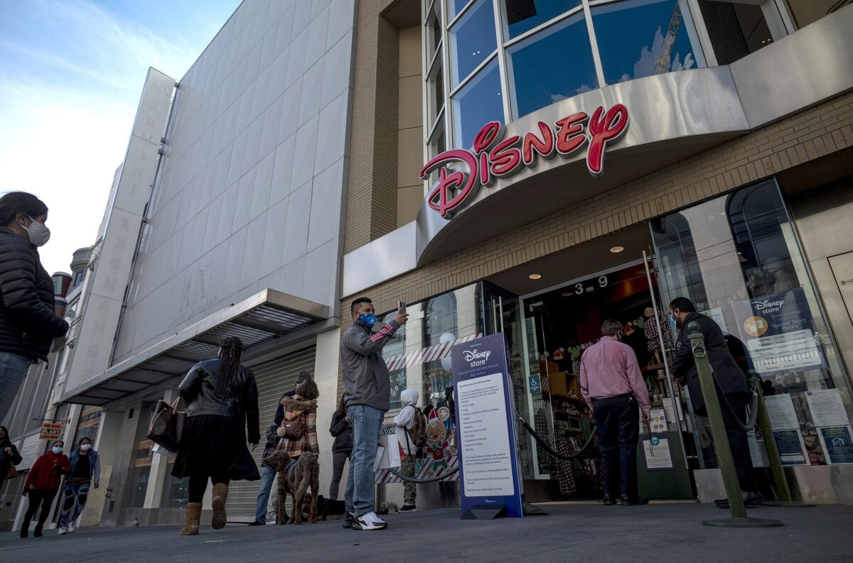 ディズニー 北米で60余りの店舗閉鎖へ 世界全体の約 Bloomberg