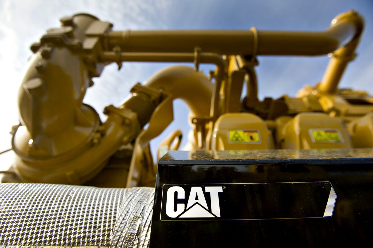 AI Frenzy Is Spreading Over to Caterpillar and Oil Frackers