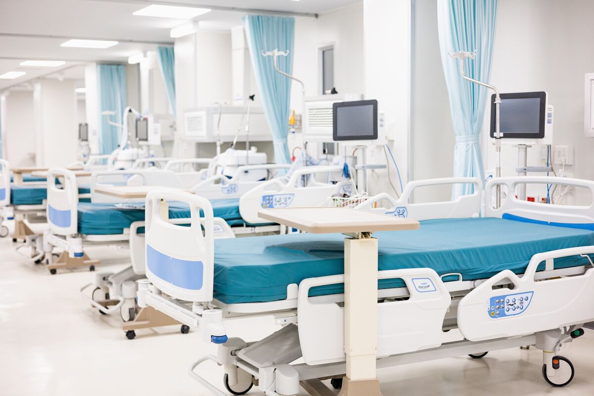 bloomberg.com - Ranjani Raghavan - Wall Street's $10 Billion India Hospital Bet Sparks a Fight Over Bills
