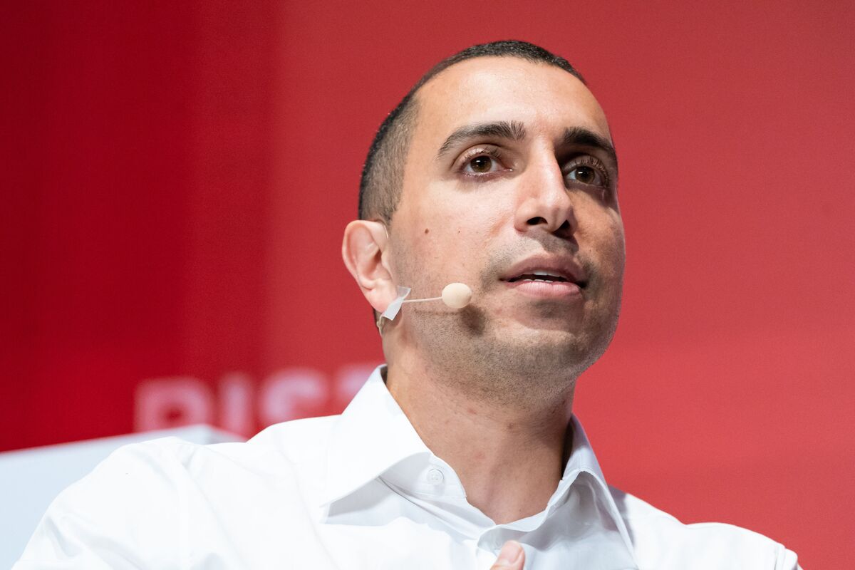 Tinder Founder Says 2014 Deal Driven by IAC, Match Distrust - Bloomberg
