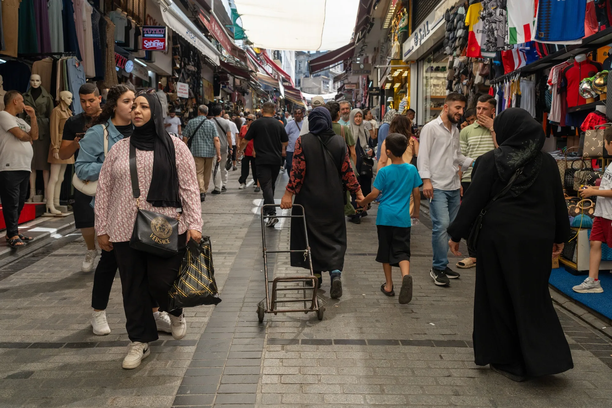 Shoppers at the Mahmutpaa Bazaar in Istanbul.