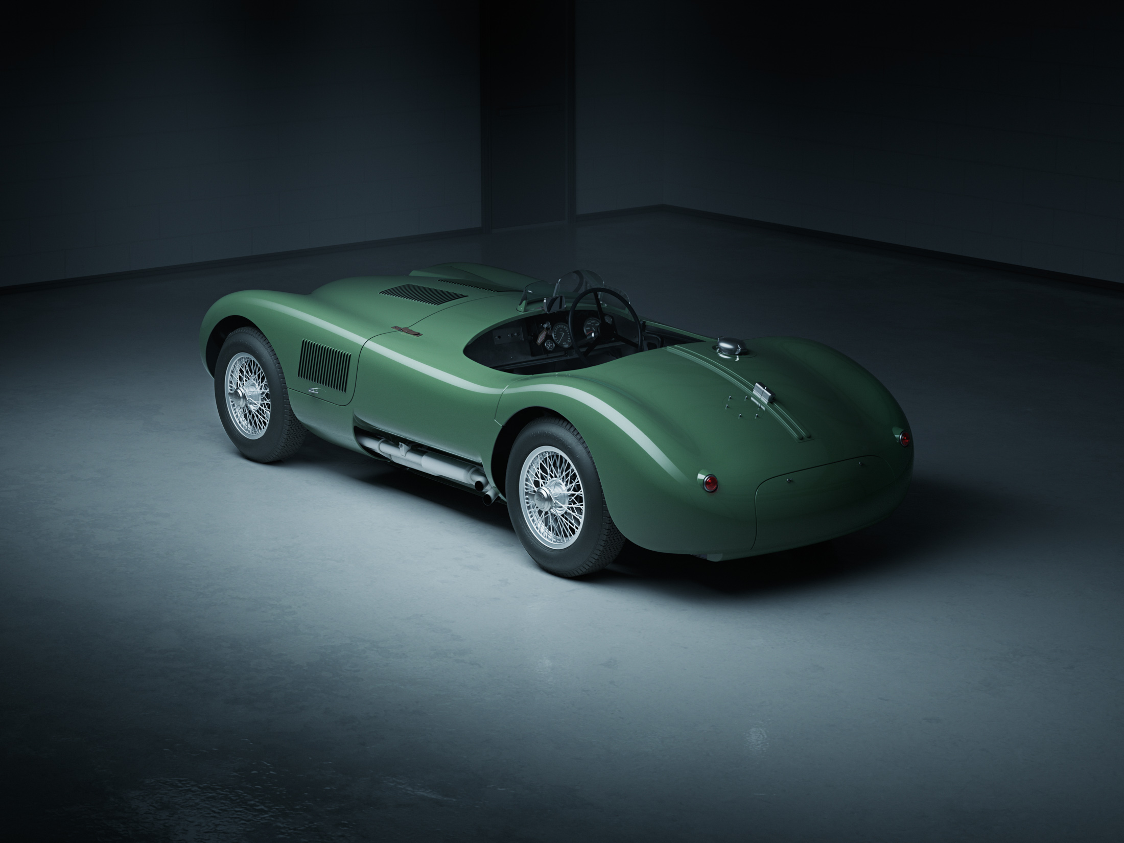 Jaguar C-Type continuation car brings back 1950s racing icon