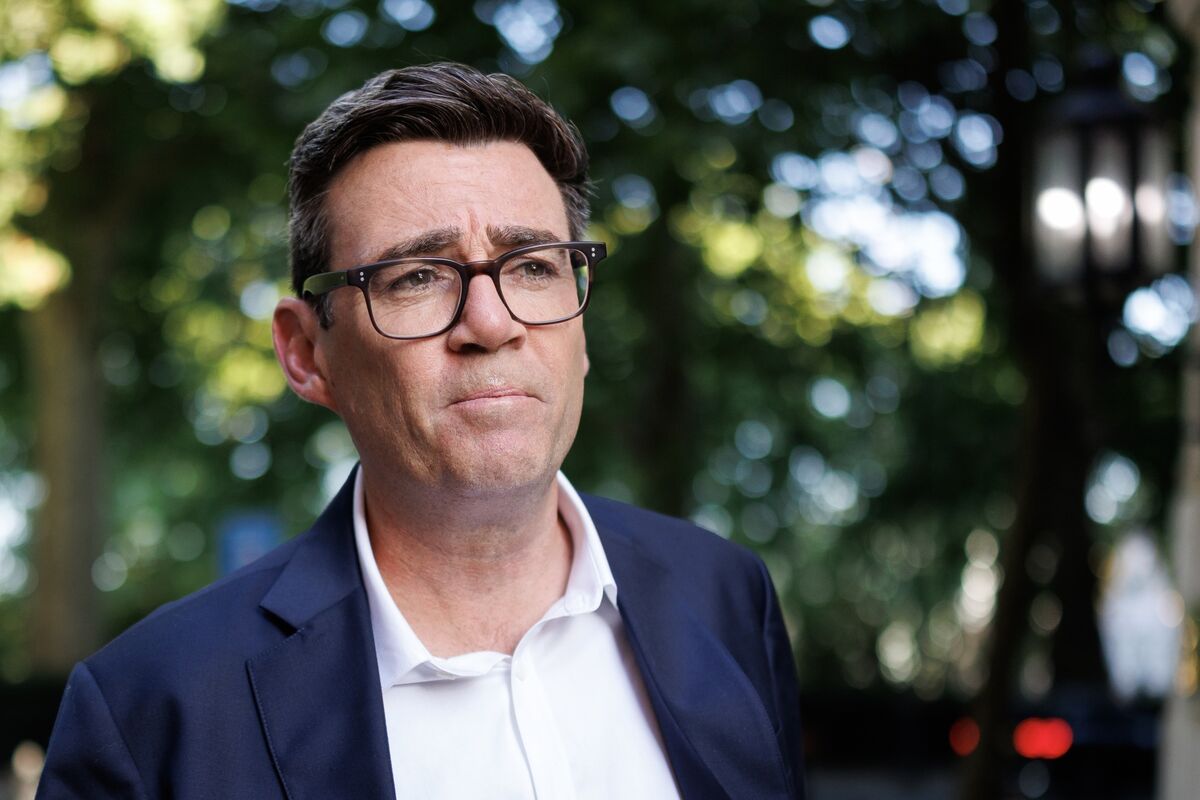 Burnham Bounce Sees Labour Tipped to Win Most Seats in UK Poll
