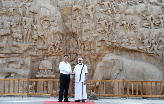 Xi, Modi Agree on New Trade Mechanism at Seaside Talks in India