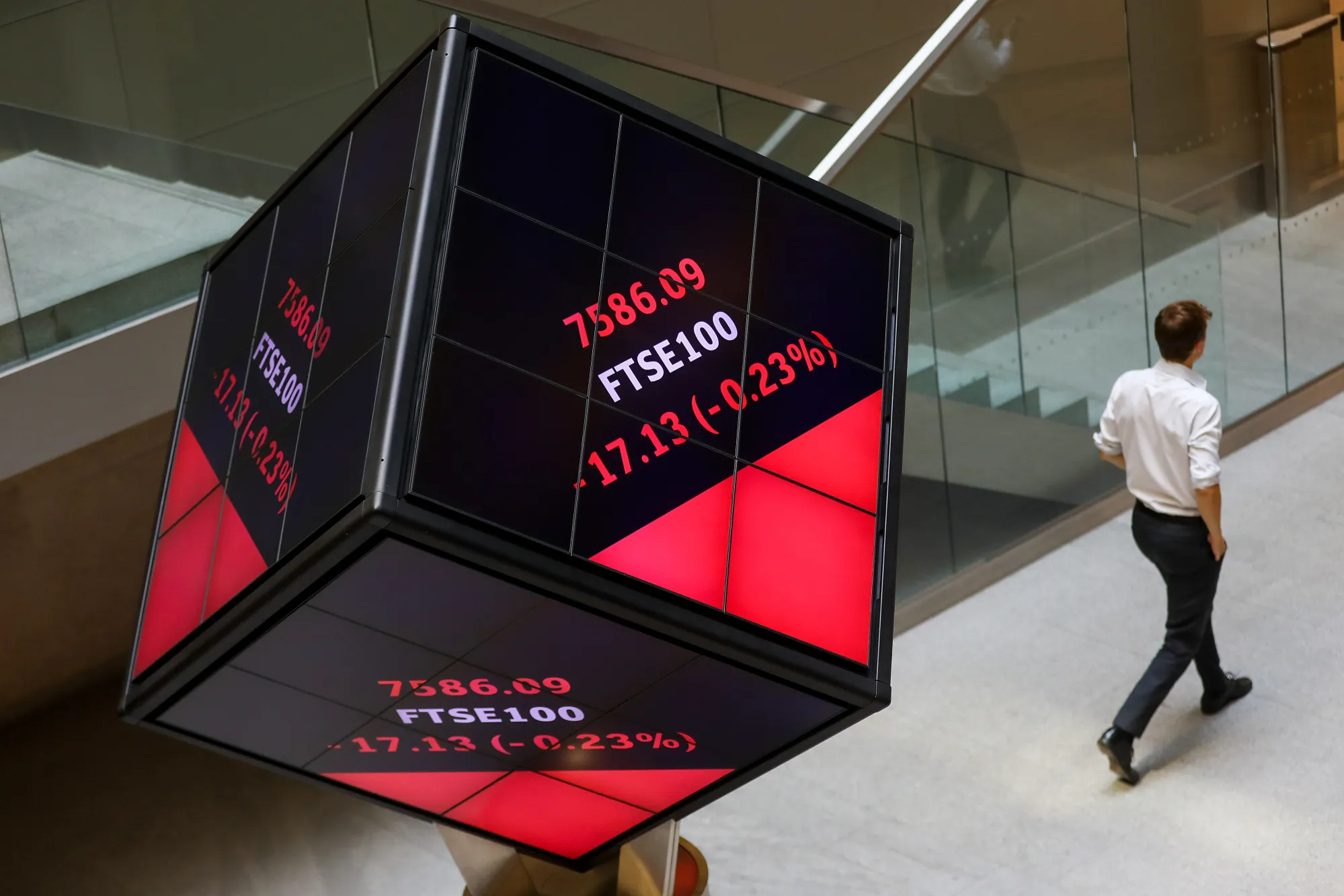 City Finance District As U.K. Prime Minister Faces Decisive Brexit Battle