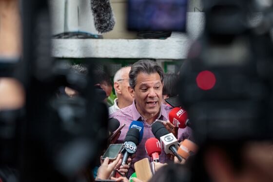 Brazil Election Court Boosts Fake-News Fight With Runoff Looming