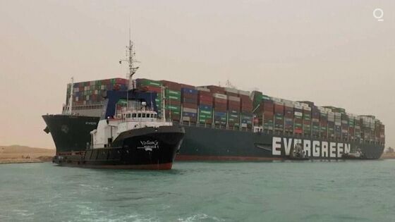 Elite Salvagers Set to Tackle Massive Ship Blocking Suez Canal