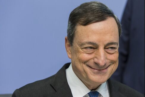 For the first summer since Mario Draghi took office as president of the European Central Bank, the region’s four biggest economies are posting growth