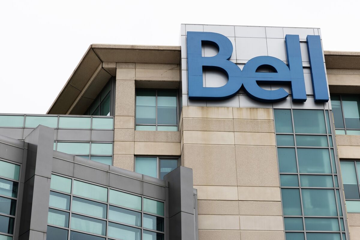 BCE to Save $1.1 Billion, Expand Internet Service Westward