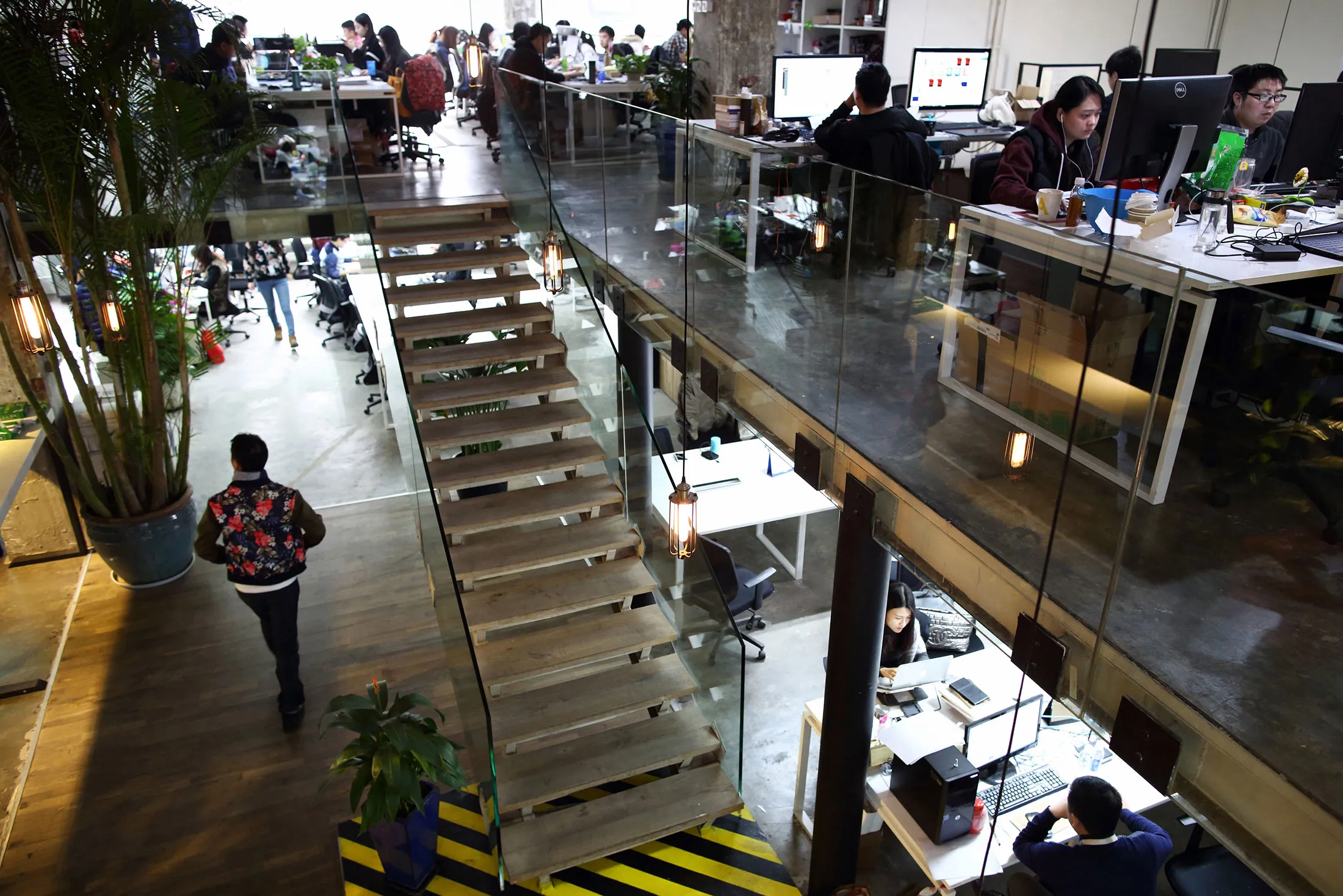 1467841790_china-startup-jobs