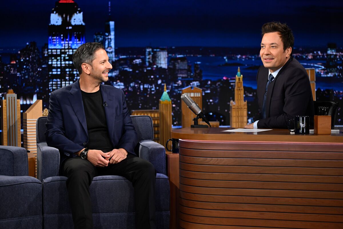 Short Seller Challenges Jimmy Fallon to $1 Million Air Taxi Bet