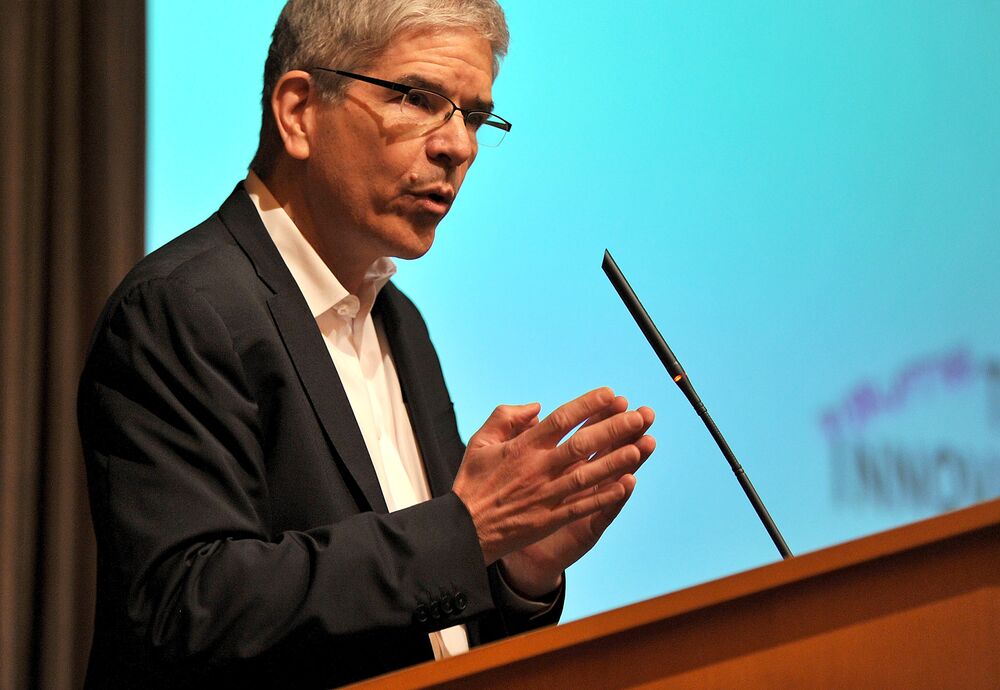 The Rebel Economist Who Blew Up Macroeconomics