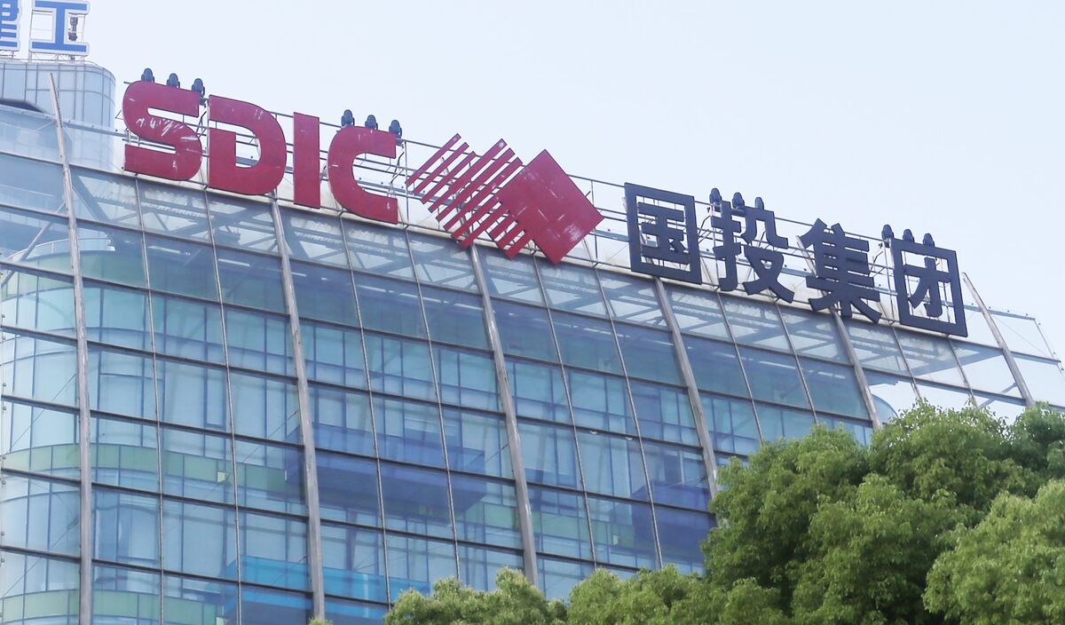 Chinese Trader’s Unit Faces Liquidation Risk Over Loan Default