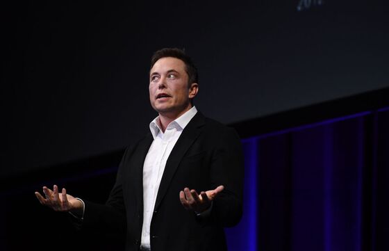 Tesla Holders Brace for Market’s Verdict on Musk’s Brazen Pivot