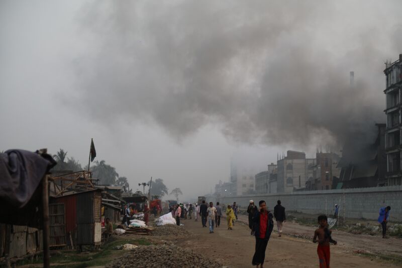relates to Air Pollution Casts a Pall Over Booming Bangladesh Megacity