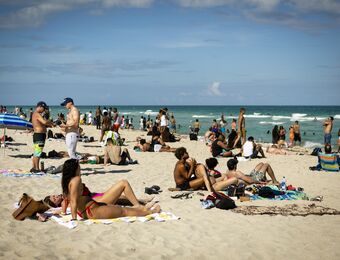 relates to Spring Break 2024: Miami Beach Wants Party-Goers to Stay Away