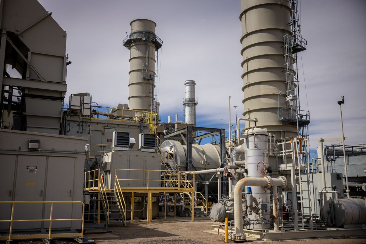 US to Commit $250 Million Toward Supply Chain Investment Fund