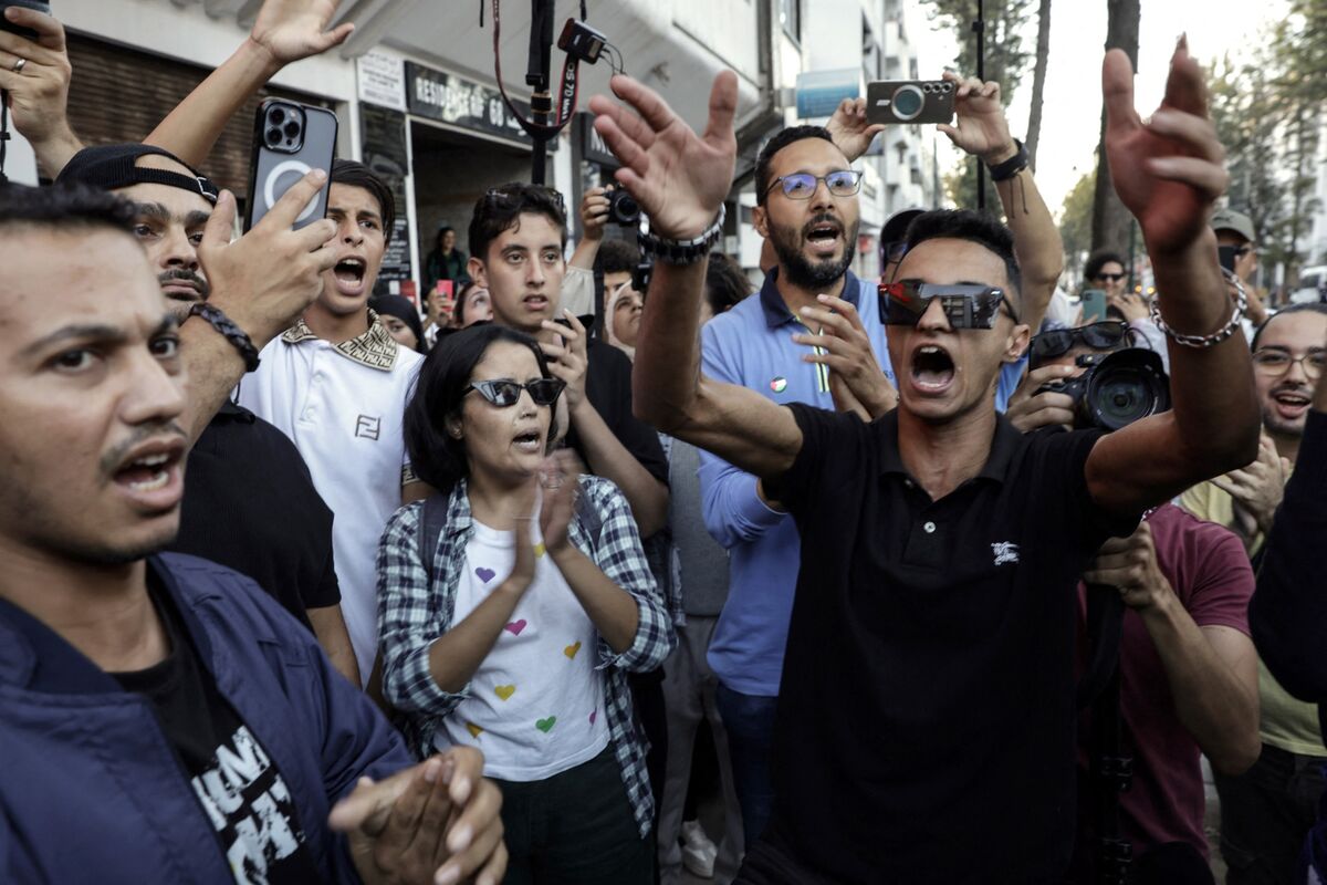 Youth-Led Protests Demand Moroccan Government Resignation Amid Social Crisis