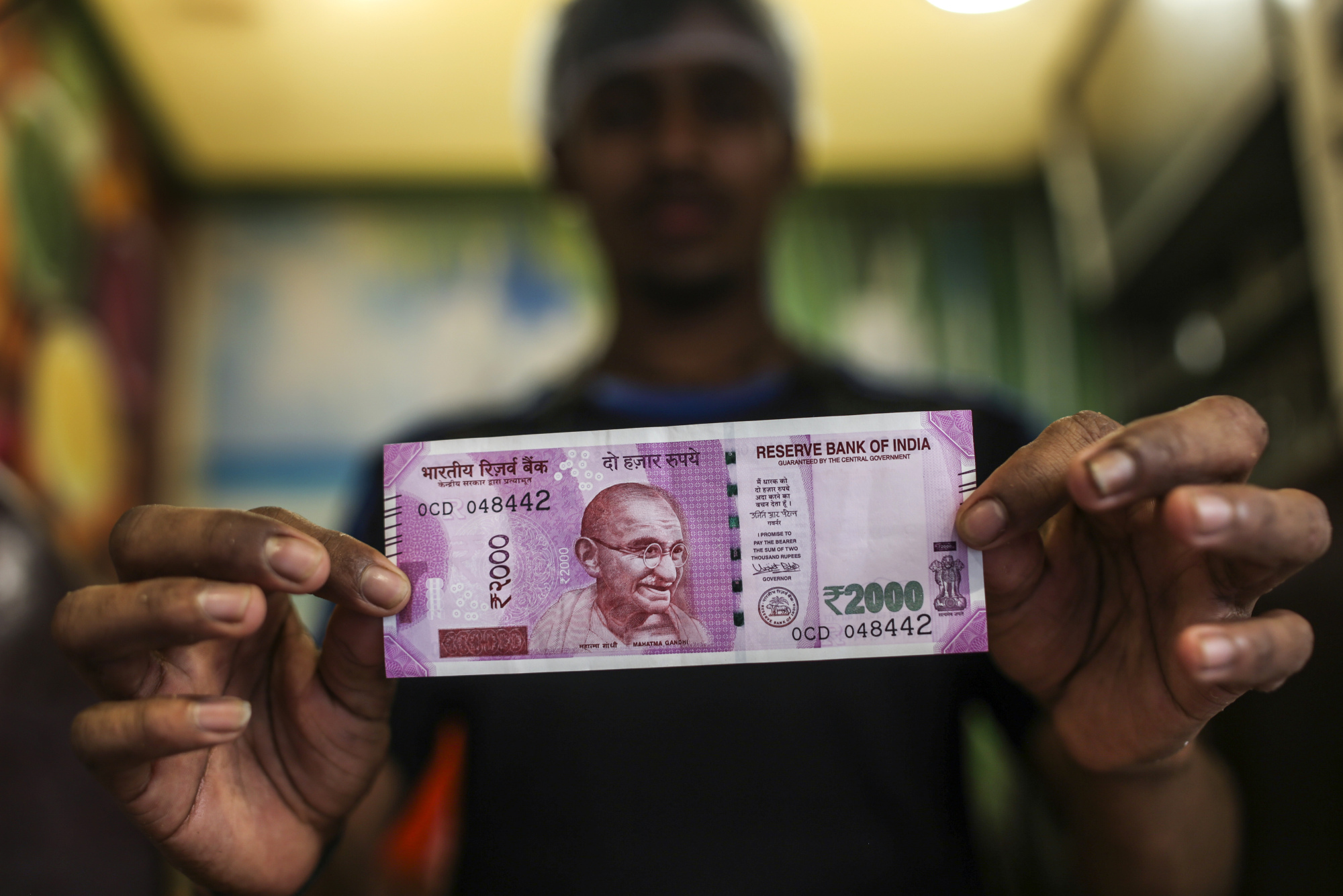 India Withdraws Highest Value Bank Notes Months Before Polls Bloomberg