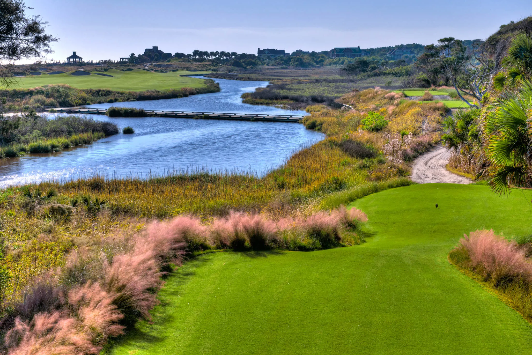 Hole No. 13 on the Ocean Course at Kiawah Island Golf Resort in South Carolina recaptures irrigation water and filters it through wetlands to protect the estuary.