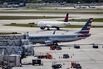 Democrats Press US Airlines for Information on Fare, Fee Hikes