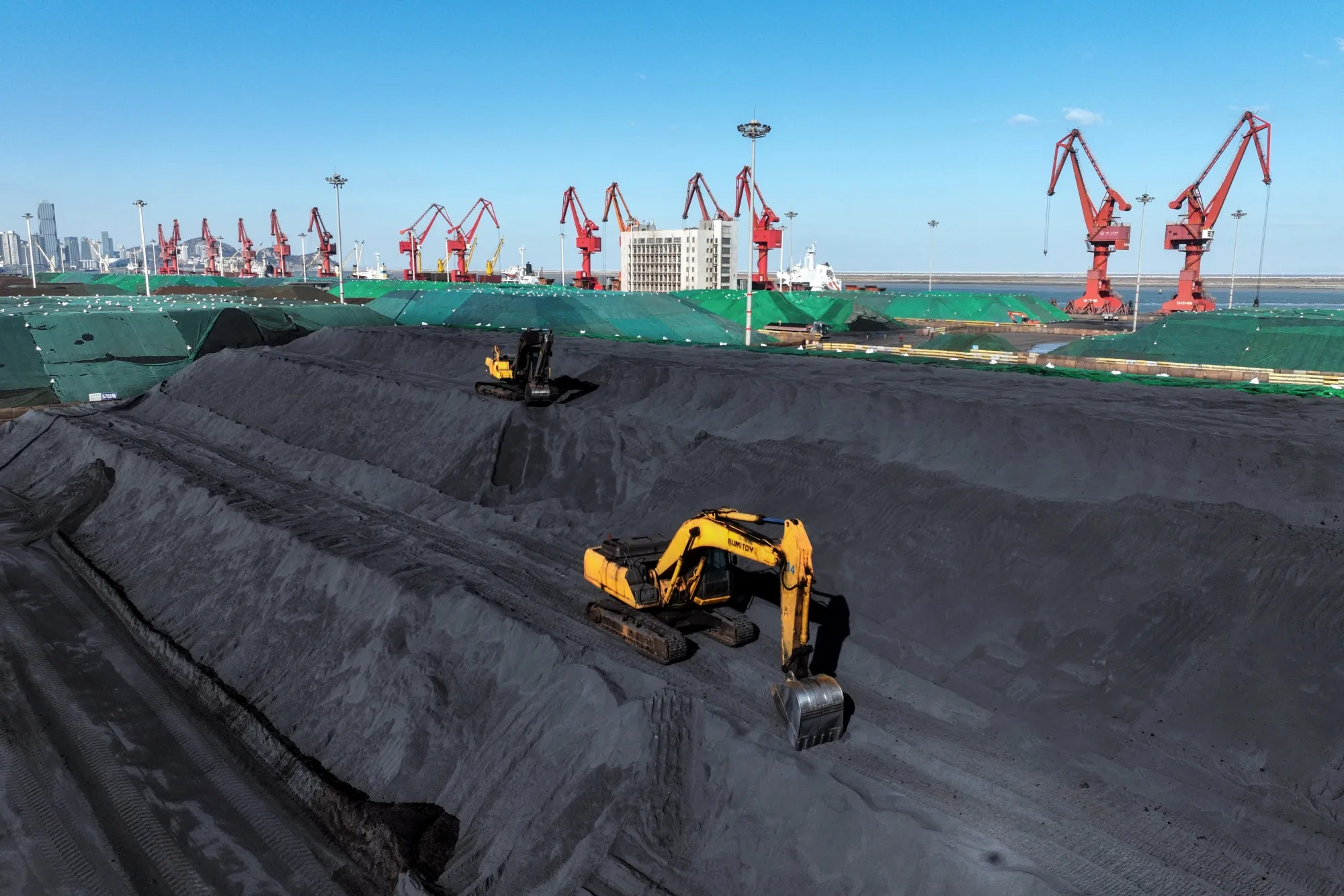 China could keep pumping carbon to 2030.